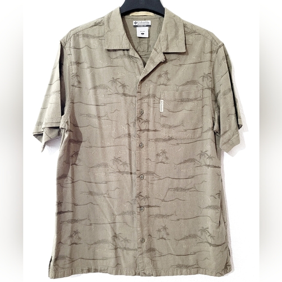 Columbia River Lodge Fish Print Button Down Short Sleeve Shirt Men's Size Large - Picture 2 of 8